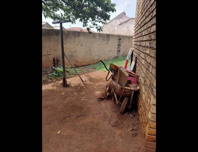 3 BEDROOM PROPERTY TO RENT IN CLAYVILLE